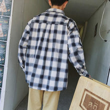 Load image into Gallery viewer, MEN PLAID SHIRT
