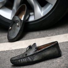 Load image into Gallery viewer, MOCCASINS FOR MEN